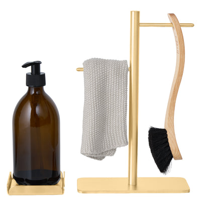 Lille bakke i lakeret messing, håndlavet på Djursland med sæbedispenser og BørsteBuddy i et stilrent, holdbart design.
