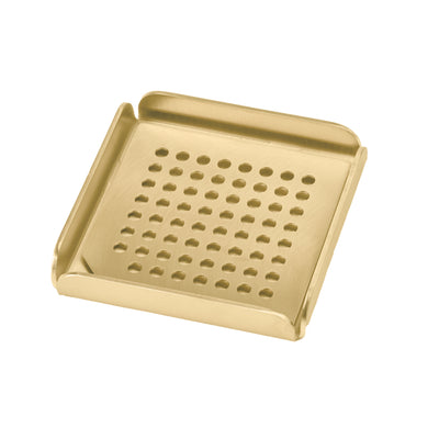Håndlavet dryprist i lakeret messing (8x8 cm) med huller til optimal luftcirkulation og hygiejnisk tørring af køkkensvampen.