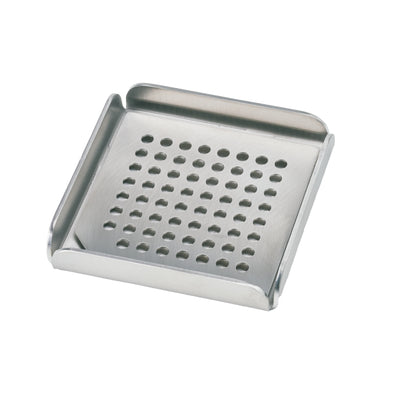 Håndlavet Dryprist i rustfrit stål fra Djursland. 8x8 cm rist med huller til optimal luftcirkulation under køkkensvampen.